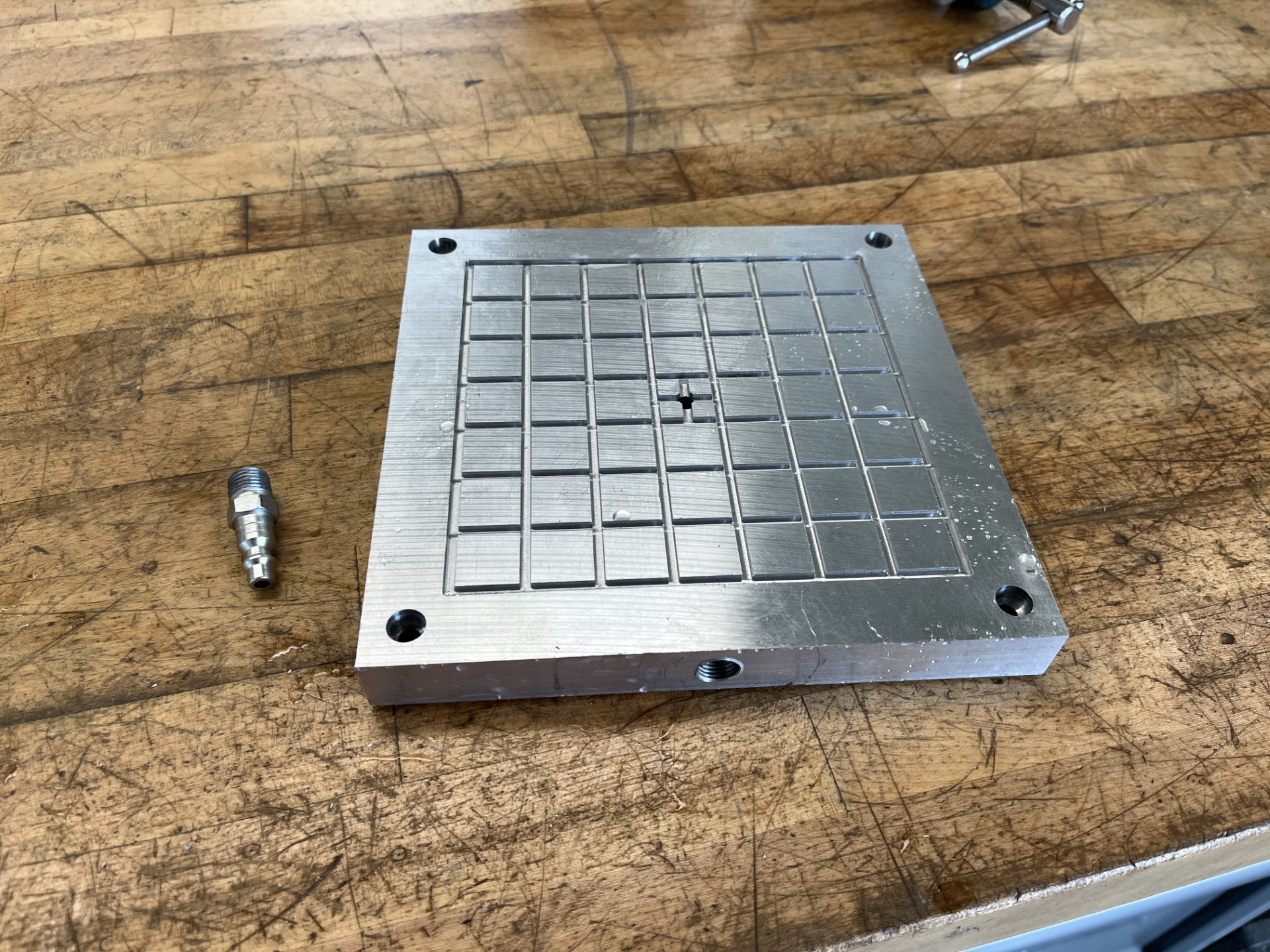 Machined vacuum chuck